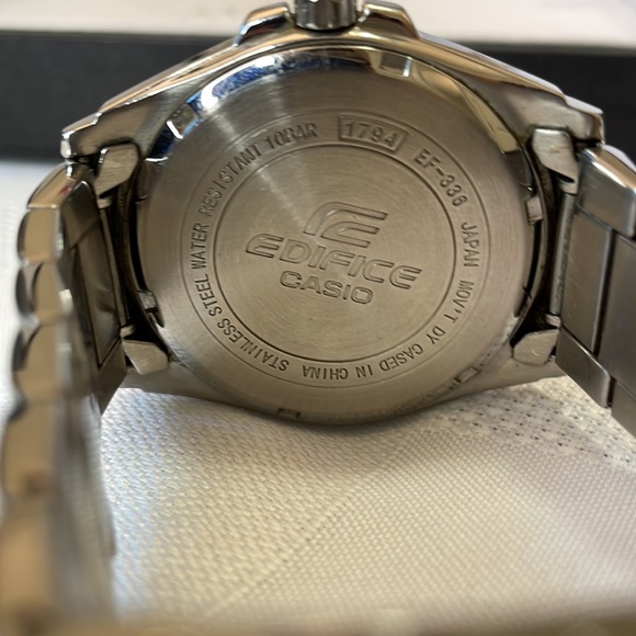 Casio Edifice Watch - Picture 8 of 8
